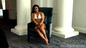 Assista 強い体を持つ中国の女性ボディービルダー 筋肉 Onlyfans 女性ボディービルダー Porn SpankBang