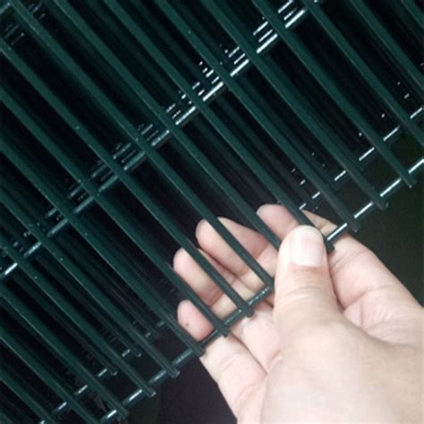 High Quality Green Powder Coated Mesh Anti Climb Wire Mesh Fence