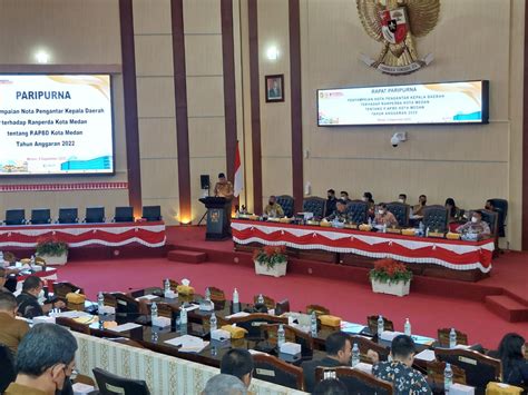 DPRD Medan Terima Nota Pengantar Walikota Tentang Perubahan APBD TA