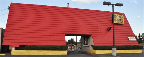 Der Wienerschnitzel | RoadsideArchitecture.com