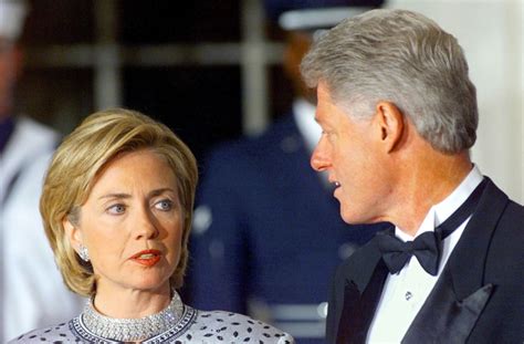 Scandal In The White House Clinton Aides Know What Thats Like