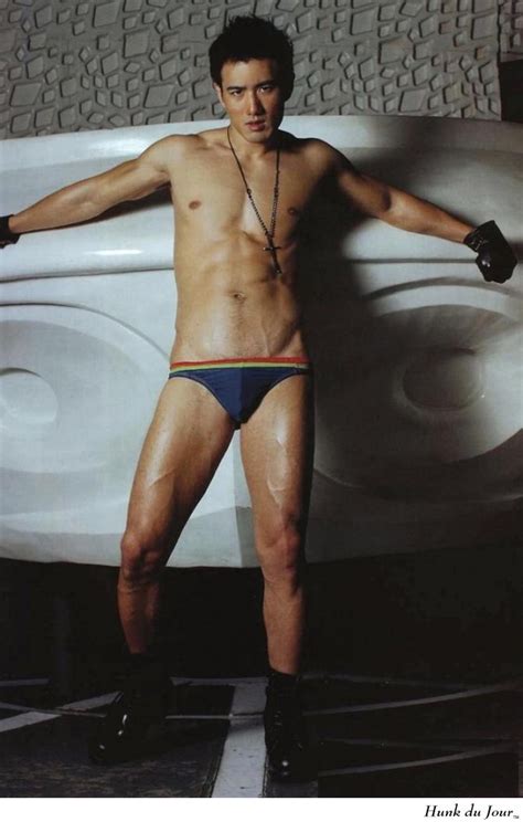 Choi Ho Jin Naked For The Beautiful Men
