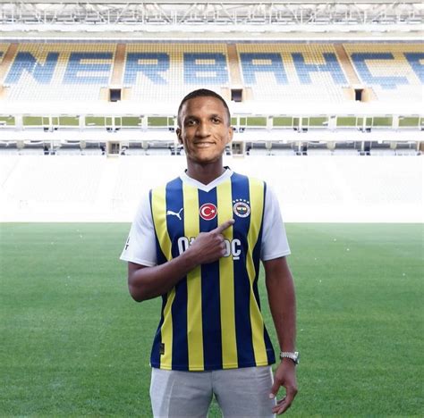 Fenerbahçe Habers on Twitter Fenerbahçe Rodrigo Becao sağlık