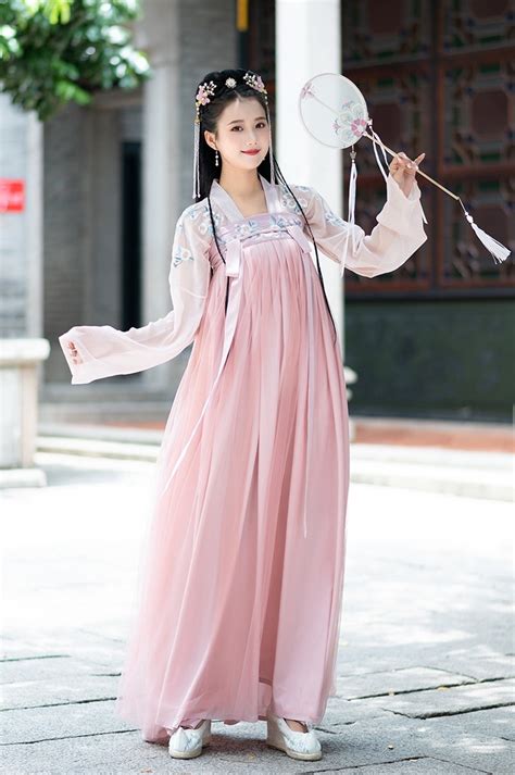 襦裙 ruqun 齐胸襦裙 qixiong ruqun 汉服运动 汉服 漢服運動 漢服 hanfu hanfu