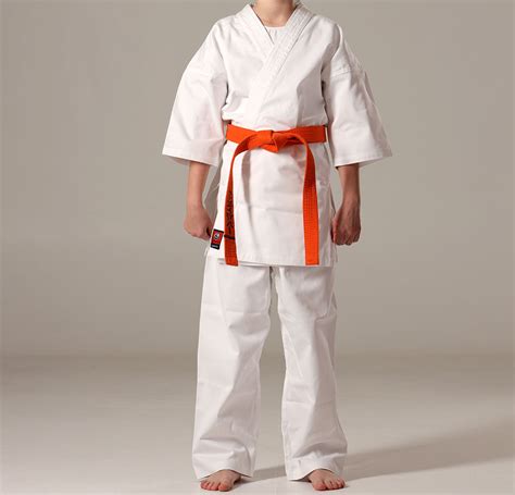 Extra light kids’ karate gi – sorashop.net