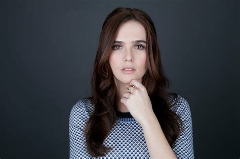 Actresses Zoey Deutch Actress American Brown Eyes Brunette HD