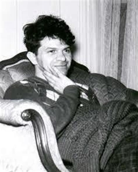 Gregory Corso Poems > My poetic side