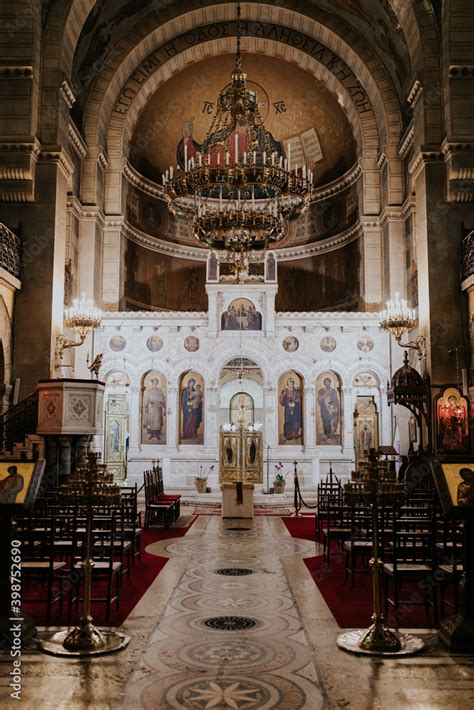 église orthodoxe Stock Photo | Adobe Stock