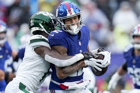 Giants Darren Waller Exits With Another Hamstring Injury