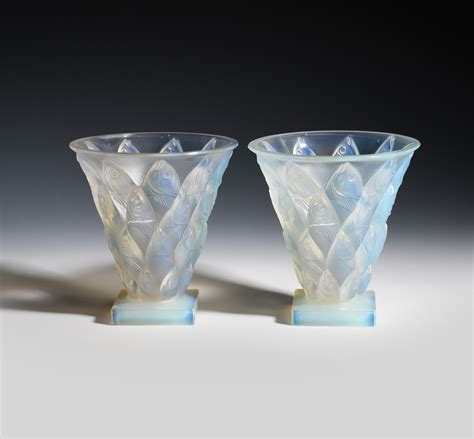 Sabino A Pair Of Sabino Opalescent Glass Vases Mutualart