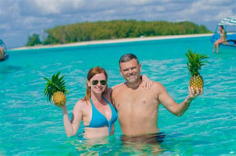 Schnorcheln Auf Der Insel Mnemba Und Schwimmen Mit Delfinen Getyourguide