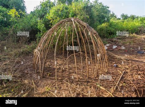 African Tribe Pole Hi Res Stock Photography And Images Alamy