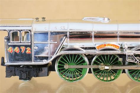 HORNBY R855 FACTORY SAMPLE CHROME LNER 4 6 2 CLASS A3 LOCO 4472 FLYING