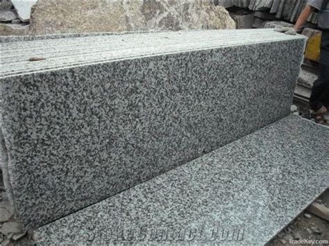 G439 Beta White Flower Grey Granite Slab Floor Tile From China