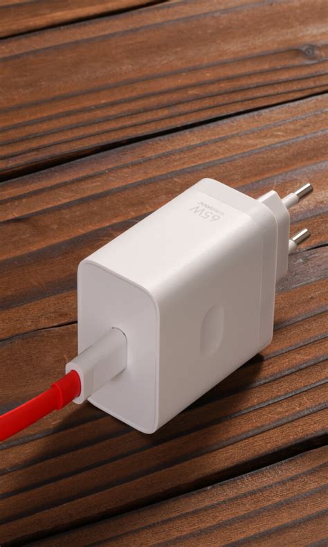 OnePlus SUPERVOOC 65W Power Adapter