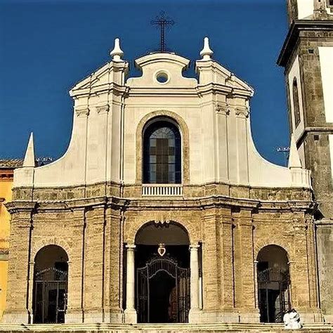 Il Portico Cava De Tirreni 12 Anni Fa Riapriva Al Culto La Basilica