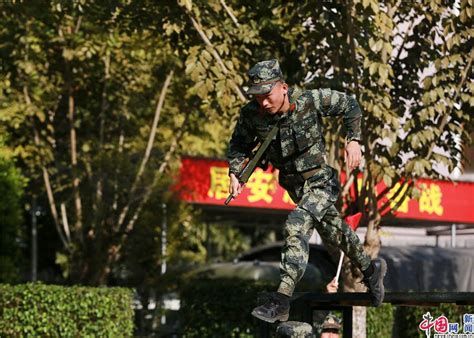 领航强军新时代 武警海南总队儋州支队组织军事比武 掀起练兵热潮 军事 中国网