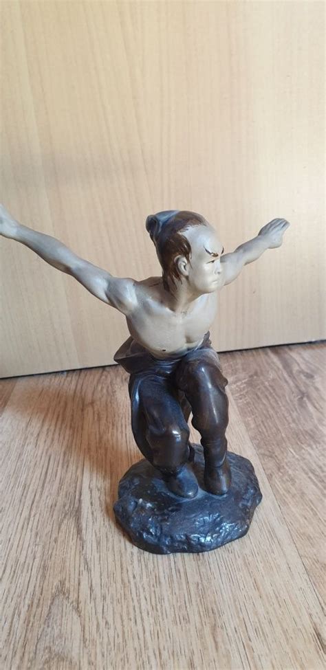 Figurka Wojownika Kung Fu Z Schaolin Su W Olx Pl