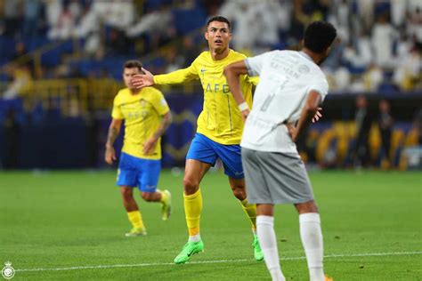 هاتريك رونالدو وطرد فيرجيل النصر يكتسح الطائي في الدوري السعودي فيديو المصري اليوم