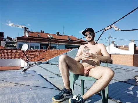 Xisco Se Hace Una Paja En La Azotea Hay Mirones Gay Amateur Porn XHamster