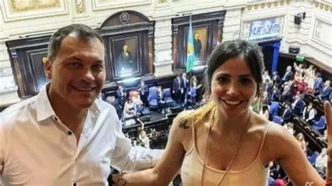 Moreno Walter Festa Y Romina Uhrig Fueron Denunciados Por Presunto