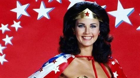 Así Luce Hoy Lynda Carter Una Mujer Maravilla A Los 71 Años