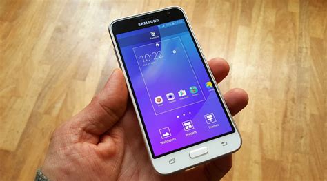 El Samsung Galaxy J3 2016 ya está recibiendo Android 7 0 Nougat