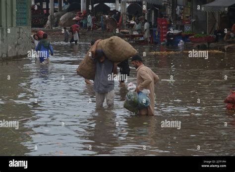 Lahore Pakistan August Pakistani People On Their Way And