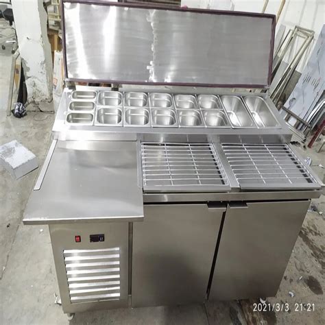 Rectangular Stainless Steel Pizza Makeline For Commercial Use Size