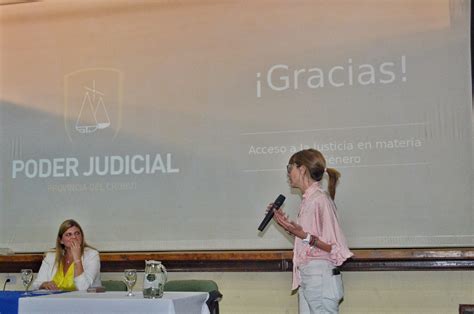 EL SUPERIOR TRIBUNAL DE JUSTICIA DE CHUBUT BRINDÓ CHARLAS INFORMATIVAS