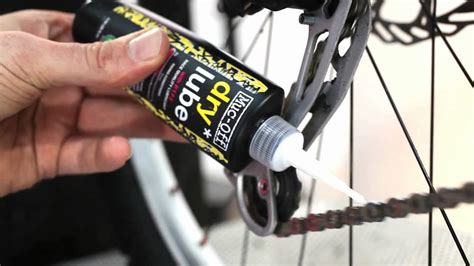 Applying Dry Lube To Bike Chain Atelier Yuwa Ciao Jp