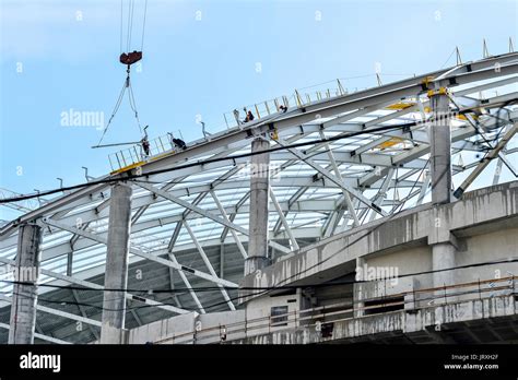 Shopping Center Construction Hi Res Stock Photography And Images Alamy