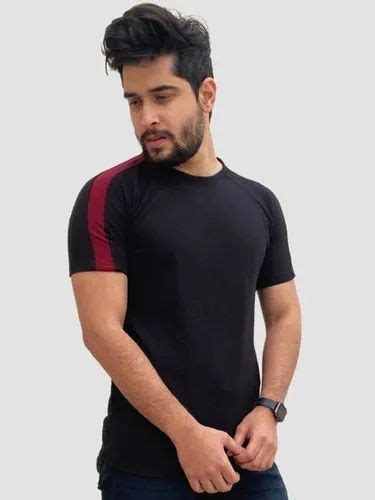 Striped Men Black Half Sleeve T Shirt Neck Type Round Size Medium