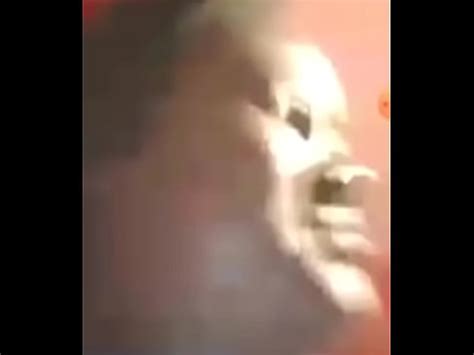 La Empleada Llama A Su Jefe Da Parte XVIDEOS