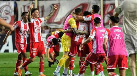 Uni N Vs Estudiantes Por La Copa Lpf Hora Y Tv Fm Cristal