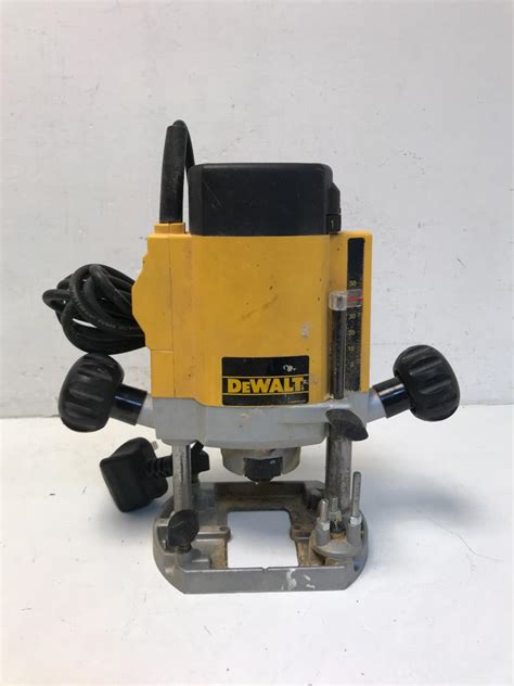 Dewalt Dw Plunge Router