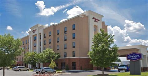 THE 10 CLOSEST Hotels to Greenville Convention Center