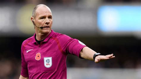 Meet The Referee Scott Duncan Scfc Swansea City Fans Website