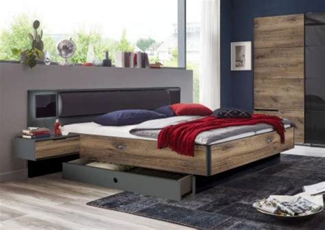 Tweepersoonsbed Met Achterwand En Nachtkastjes Netbed