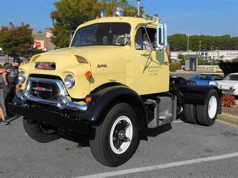 1959 Gmc 860 Church Of The Holy Donut Sunday Morning Meet Flickr