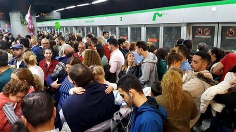 Nueva Jornada De Paros Parciales En El Metro De Sevilla