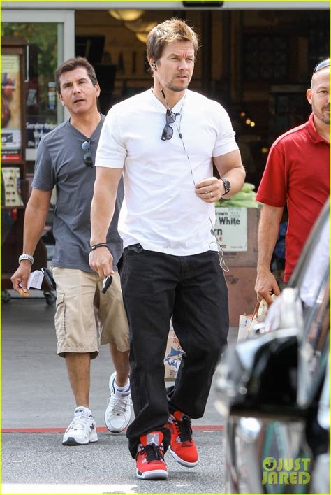 Mark Wahlberg: 'Pain & Gain' Hits Blu-ray & DVD August 13!: Photo ...