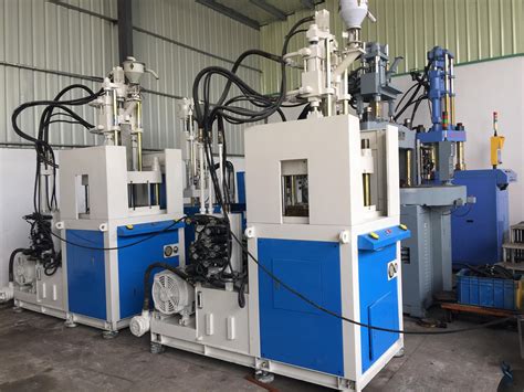 Enaiviv T Used Vertical Injection Molding Machine Amv China