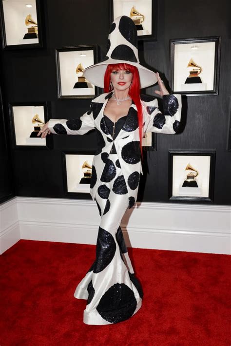 Shania Twain Turns Heads In Red Wig Polka Dot Suit And Giant Top Hat