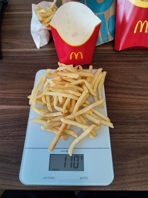 MAŁE frytki w McDonald s są jak DUŻE Sprawdzam czy fast food oszukuje