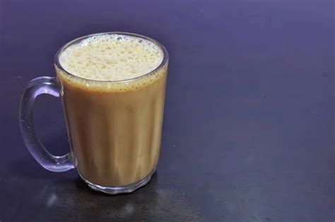indian milk tea stock  royalty  indian milk tea images