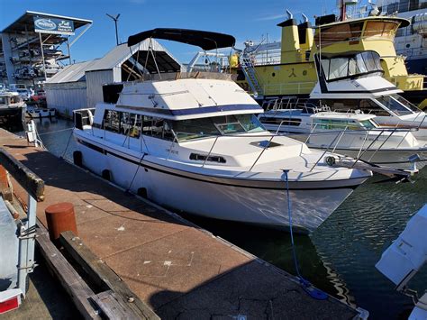 40ft Bayliner Bodega Waypoint Marine Group