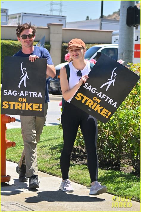 Joey King Joins The Sag Aftra Picket Lines With Friends Logan Lerman