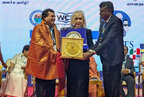 Achyuta Samanta Awarded With Lifetime Achievement Award In 43rd World