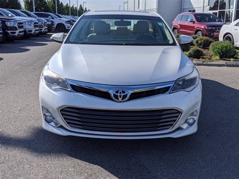 Pre Owned Toyota Avalon Xle Touring With Navigation